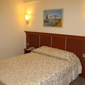 Royal Maris Otel