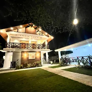 The Farmhouse Beach Morong (Bataan)